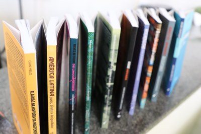 Edufal lançará 71 livros durante a Bienal 2025