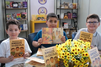 Gerações se encontram e celebram o poder de contar a própria vida (Foto: Renner Boldrino)