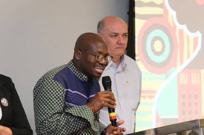cafe_bienal-foto-renner-boldrino-66_54722852788_o.jpg