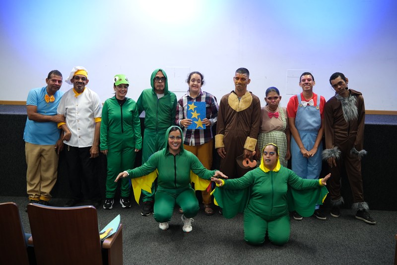 Estudantes da Pestalozzi adaptam clássico infantil