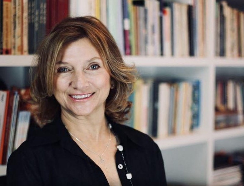 Cléo Busatto lança livro e promove palestra e bate-papo Cléo Busatto lança livro e promove palestra e bate-papo