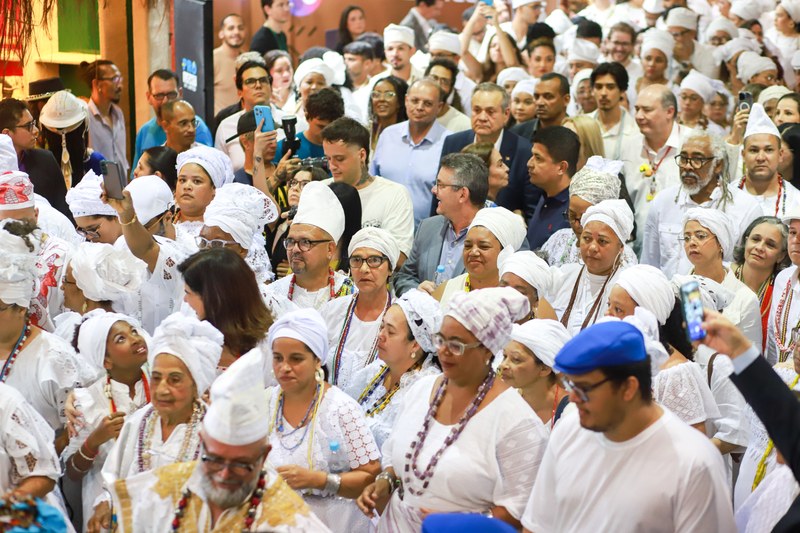 Identificação, diversidade e significado marcam abertura da Bienal
