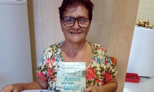 Jornalista, exemplo de luta contra Ataxia, lançará livro na 11ª Bienal de Alagoas Jornalista, exemplo de luta contra Ataxia, lançará livro na 11ª Bienal de Alagoas