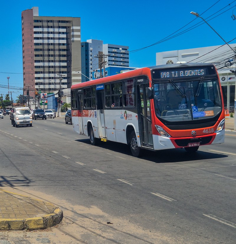 Saiba como chegar de ônibus ao Centro de Convenções de Jaraguá