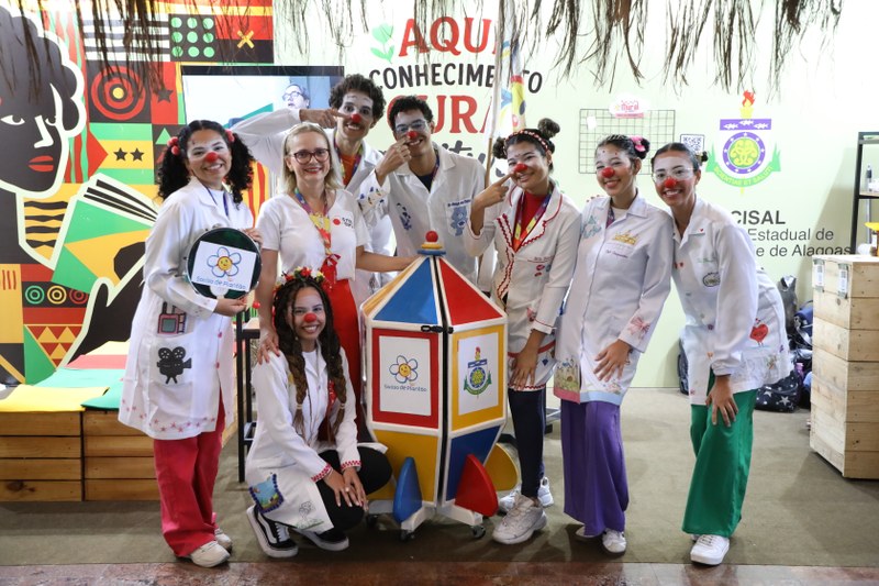 Sorriso de Plantão leva arte e alegria a pacientes hospitalizados