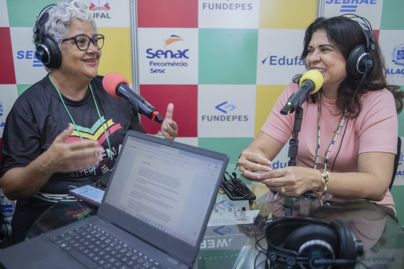 Vice-reitora da Ufal destaca a importância da Bienal para a sociedade